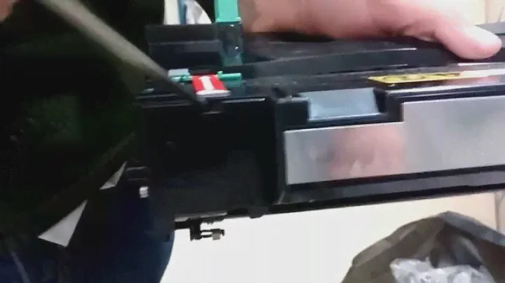 Tutorial esvaziamento de compartimento de cilindro - DK-150 Kyocera